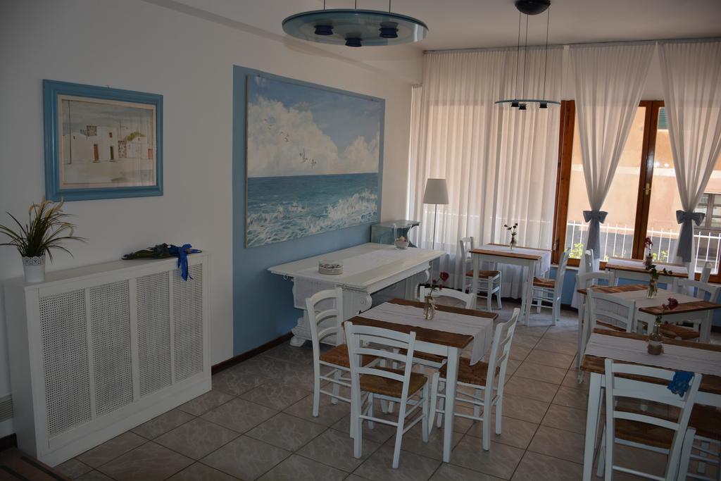 Hotel Imperia Марчіана-Марина Екстер'єр фото